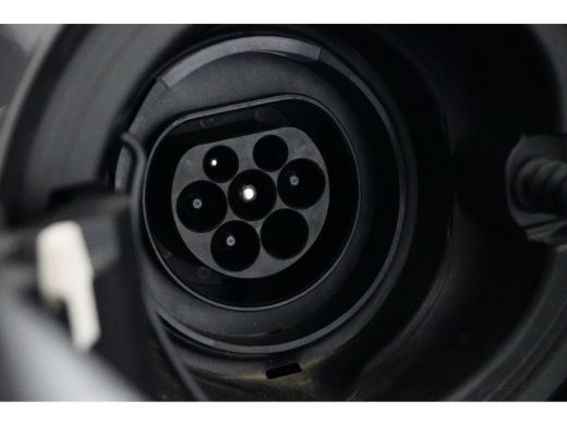 Volvo  XC90 Volvo T8 Recharge AWD Ultimate Dark | Luchtvering | Massage | Ventilatie | Bowers&Wilkins | Head-... ActivLease financial lease