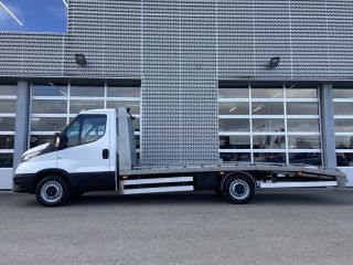 Iveco Daily | Oprijwagen | Luchtvering | Lier | 35S16 2.3 410 | Trekhaak | Geveerde Stoel
