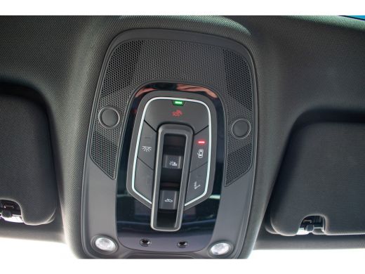 Audi Q7 55 TFSI e Quattro Pro Line S ACC Pano Head-up Keyless 360-camera Trekhaak Massage ActivLease financial lease