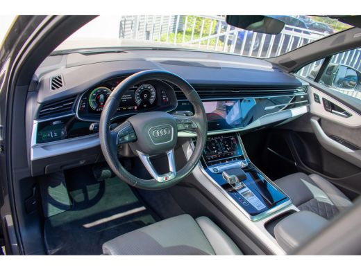 Audi Q7 55 TFSI e Quattro Pro Line S ACC Pano Head-up Keyless 360-camera Trekhaak Massage ActivLease financial lease