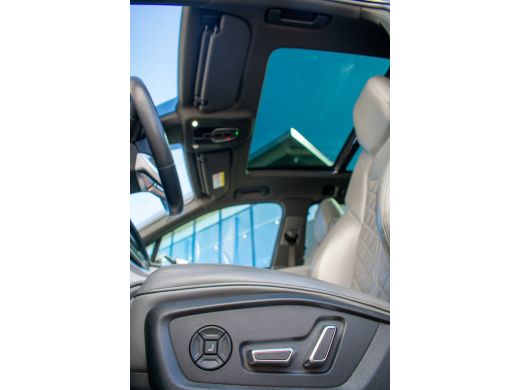 Audi Q7 55 TFSI e Quattro Pro Line S ACC Pano Head-up Keyless 360-camera Trekhaak Massage ActivLease financial lease