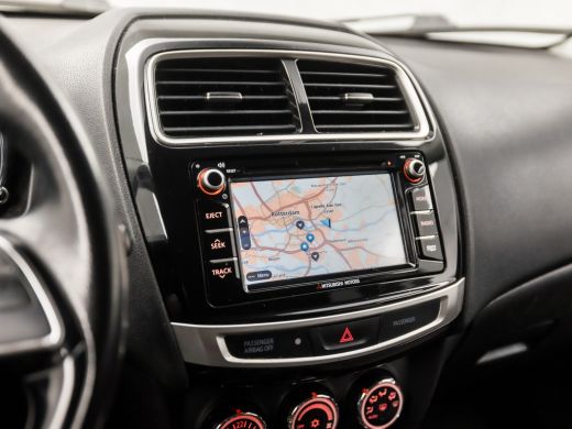 Mitsubishi ASX 1.6 Cleartec Sport (NAVIGATIE, CLIMATE, CAMERA, GETINT GLAS, KEYLESS, XENON, SPORTSTOELEN, BLUETO... ActivLease financial lease