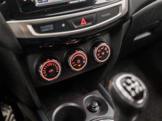 Mitsubishi ASX 1.6 Cleartec Sport (NAVIGATIE, CLIMATE, CAMERA, GETINT GLAS, KEYLESS, XENON, SPORTSTOELEN, BLUETO... ActivLease financial lease