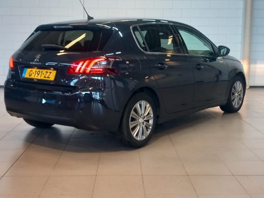 Peugeot 308 1.2 PureTech Blue Lease Premium Panoramadak | Achteruitrijcamera | Airco (automatisch) | Apple Ca... ActivLease financial lease