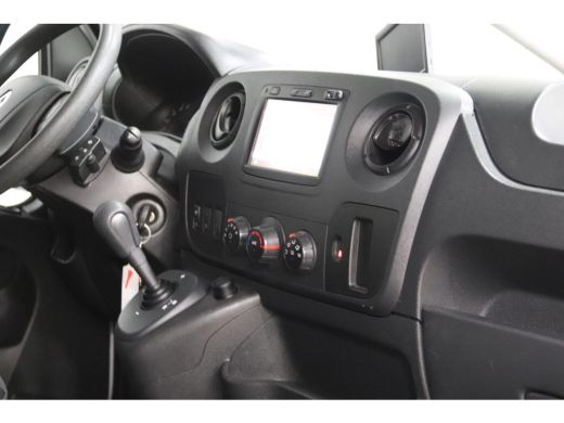 Renault Master T35 2.3 dCi L2H2 AUTOMAAT MET LAADKLEP LIFT ActivLease financial lease