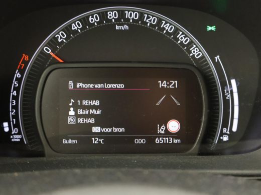 Toyota Aygo X 1.0 VVT-i MT PLAY + ADAPTIVE CRUISE | APPLE CARPLAY | CAMERA | AIRCO ActivLease financial lease