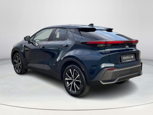Toyota C-HR 2.0 Plug-in Hybrid 220 Dynamic ActivLease financial lease