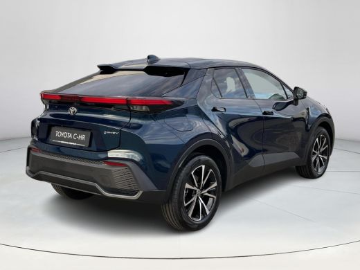 Toyota C-HR 2.0 Plug-in Hybrid 220 Dynamic ActivLease financial lease