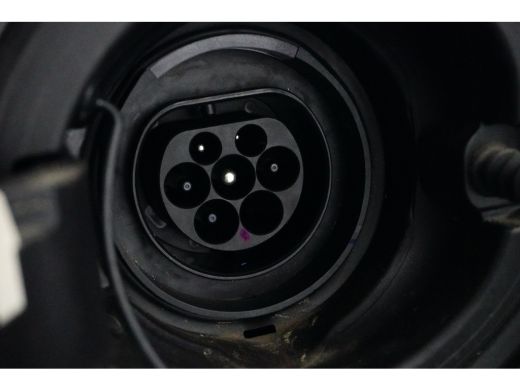 Volvo  XC90 Volvo T8 Recharge AWD Ultimate Dark | Luchtvering | Massage | Ventilatie | Bowers&Wilkins | Head-... ActivLease financial lease