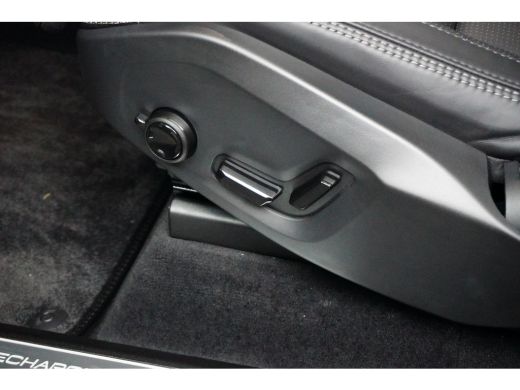 Volvo  XC90 Volvo T8 Recharge AWD Ultimate Dark | Luchtvering | Massage | Ventilatie | Bowers&Wilkins | Head-... ActivLease financial lease