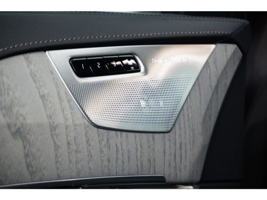 Volvo  XC90 Volvo T8 Recharge AWD Ultimate Dark | Luchtvering | Massage | Ventilatie | Bowers&Wilkins | Head-... ActivLease financial lease