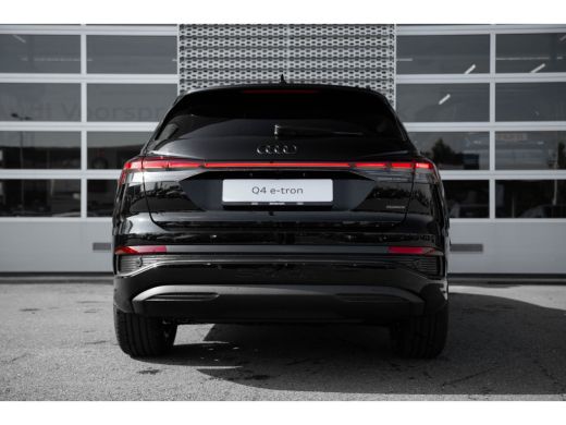 Audi Q4 e-tron Audi Advanced edition | Achterklep, automatisch bedienbaar | Achteruitrijcamera | Adaptive cruise... ActivLease financial lease