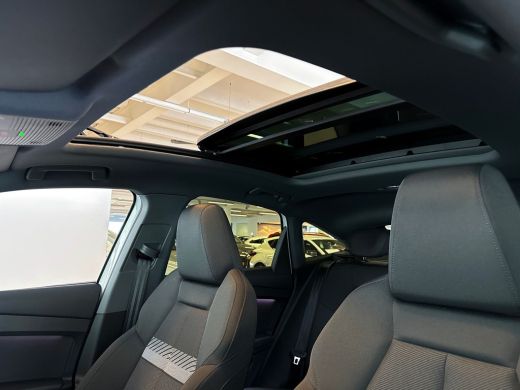 Audi Q4 Sportback e-tron 50 77 kWh 300pk Quattro / MMI navigatie plus / Comfortpakket / Matrix-led / Assistentiepakket plus ActivLease financial lease