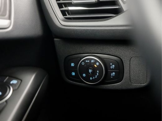 Ford FOCUS Wagon 1.0 EcoBoost Sport (APPLE CARPLAY, GROOT NAVI, CLIMATE, LANE ASSIST, SPORTSTOELEN, CAMERA, LED KO... ActivLease financial lease