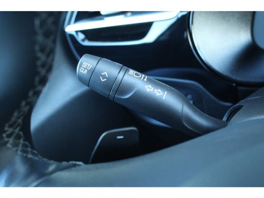Opel Corsa 1.2 Elegance AUT. | LED | Cruise | PDC A | Climate | Carplay | Lane Assist | LMV | DAB | ActivLease financial lease