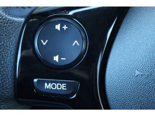 Peugeot 108 Peugeot 1.0 e-VTi Active | Airco | Elek Ramen | Centrale Ver. | Bluetooth | DAB | | Airco | Elek ... ActivLease financial lease