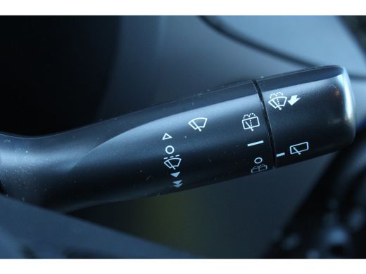Peugeot 108 Peugeot 1.0 e-VTi Active | Airco | Elek Ramen | Centrale Ver. | Bluetooth | DAB | | Airco | Elek ... ActivLease financial lease
