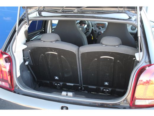 Peugeot 108 Peugeot 1.0 e-VTi Active | Airco | Elek Ramen | Centrale Ver. | Bluetooth | DAB | | Airco | Elek ... ActivLease financial lease