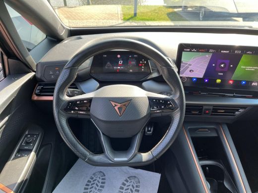 Seat Born Business 62 kWh | 204 Pk | Warmtepomp |  A-Camera | Navi | Clima | ActivLease financial lease