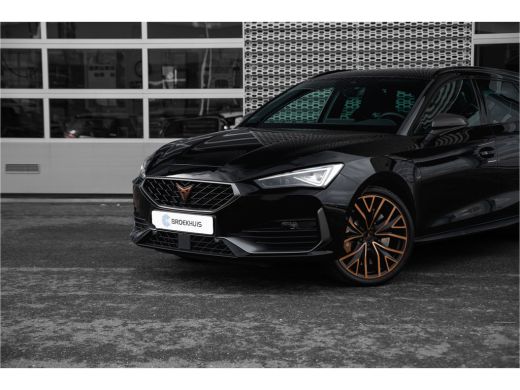 Seat Leon Sportstourer 1.4 e-Hybrid VZ 245 pk Performance | Panoramadak | Leder | Carplay | Navigatie ActivLease financial lease