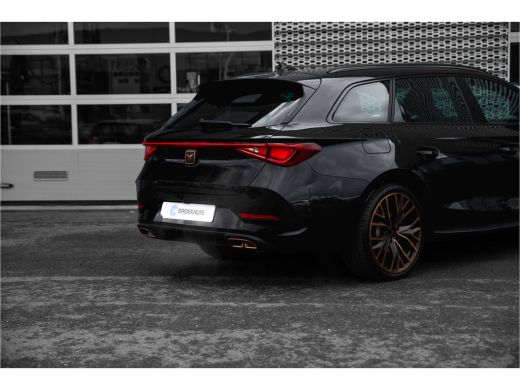 Seat Leon Sportstourer 1.4 e-Hybrid VZ 245 pk Performance | Panoramadak | Leder | Carplay | Navigatie ActivLease financial lease