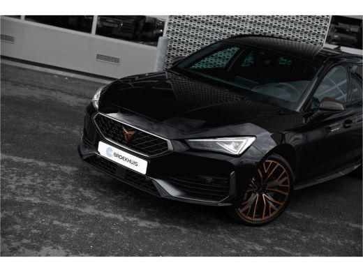 Seat Leon Sportstourer 1.4 e-Hybrid VZ 245 pk Performance | Panoramadak | Leder | Carplay | Navigatie ActivLease financial lease
