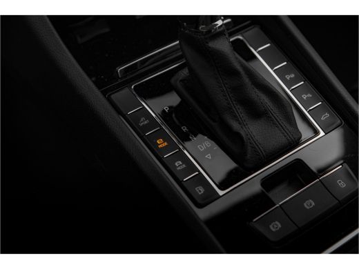 Skoda Superb Combi 1.4 TSI iV 218 pk Laurin & Klement | Trekhaak | Leder | Adapt. Cruise | Camera ActivLease financial lease