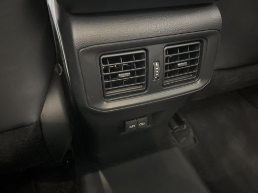 Toyota RAV4 2.5 Plug-in Hybrid AWD Style ActivLease financial lease