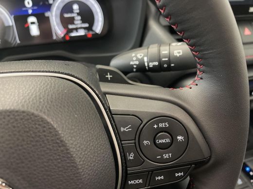 Toyota RAV4 2.5 Plug-in Hybrid AWD Style ActivLease financial lease