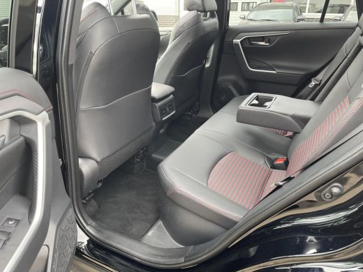 Toyota RAV4 2.5 Plug-in Hybrid AWD Style ActivLease financial lease