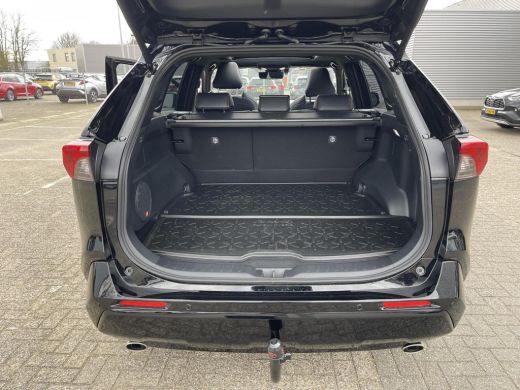 Toyota RAV4 2.5 Plug-in Hybrid AWD Style ActivLease financial lease