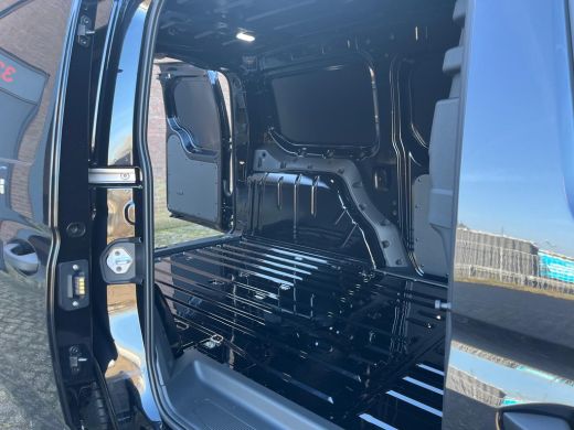 Volkswagen Caddy 2.0 TDI Comfort Maxi BPM Vrij | Trekhaak | Apple Carplay | PDC achter | ActivLease financial lease