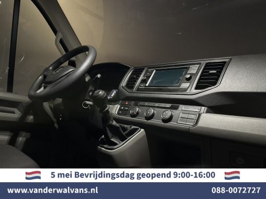 Volkswagen Crafter 2.0 TDI L3H3 L2H2 Euro6 Airco | Imperiaal | Cruisecontrol | Trekhaak Parkeersensoren, Sidebars, B... ActivLease financial lease