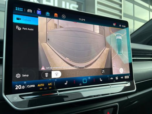 Volkswagen ID.7 Tourer Volkswagen Pro Business | Achterbank in ongelijke delen neerklapbaar incl. middenarmsteun en door... ActivLease financial lease