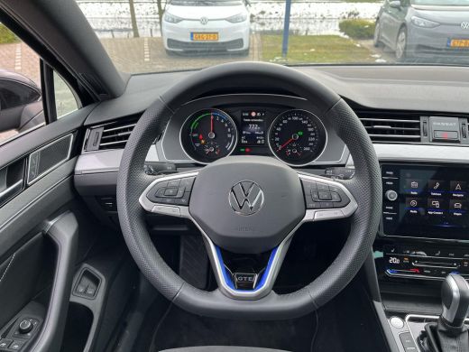 Volkswagen Passat Variant 1.4 TSI DSG6 GTE Business | PHEV | 218 Pk| Trekhaak | ACC | Pano | Elec. A-Klep | ERGO | ActivLease financial lease