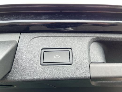 Volkswagen Passat Variant 1.4 TSI DSG6 GTE Business | PHEV | 218 Pk| Trekhaak | ACC | Pano | Elec. A-Klep | ERGO | ActivLease financial lease