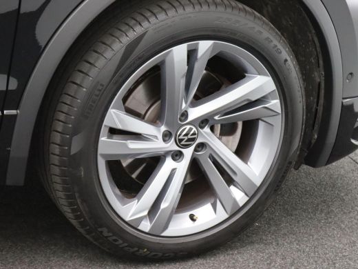 Volkswagen Tiguan 1.4 TSI eHybrid R-Line Business 245PK DSG leder, matrix led, 360gr. camera, side assist, adaptive... ActivLease financial lease