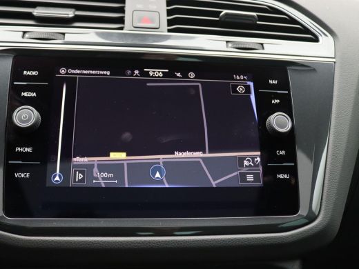 Volkswagen Tiguan 1.4 TSI eHybrid R-Line Business 245PK DSG leder, matrix led, 360gr. camera, side assist, adaptive... ActivLease financial lease