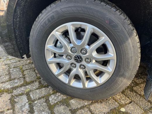Volkswagen Transporter 2.0 TDI L1H1 28 Style BPM Vrij | ACC | Bijrijdersbank | Navigatie | LM Velgen 16" | Camera achter | ActivLease financial lease