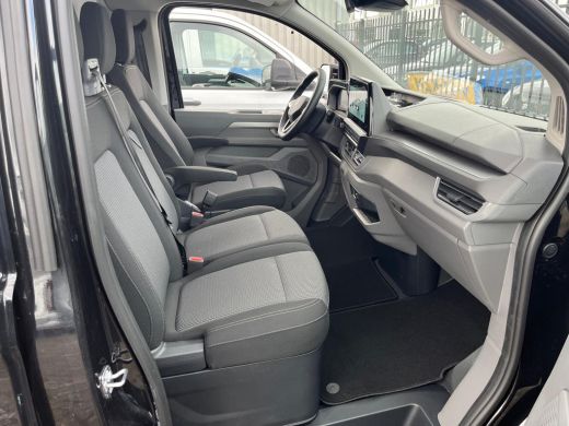 Volkswagen Transporter 2.0 TDI L1H1 28 Style BPM Vrij | ACC | Bijrijdersbank | Navigatie | LM Velgen 16" | Camera achter | ActivLease financial lease