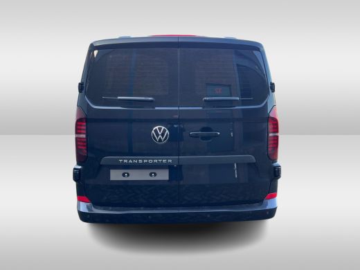 Volkswagen Transporter 2.0 TDI L1H1 28 Style BPM Vrij | ACC | Bijrijdersbank | Navigatie | LM Velgen 16" | Camera achter | ActivLease financial lease