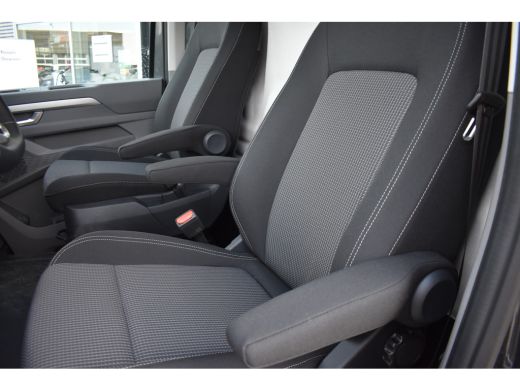 Volkswagen Transporter 2.0 TDI L2H1 DSG-8 30 Style | NIEUWE TYPE | TREKHAAK | CAMERA | NAVIGATIE ActivLease financial lease