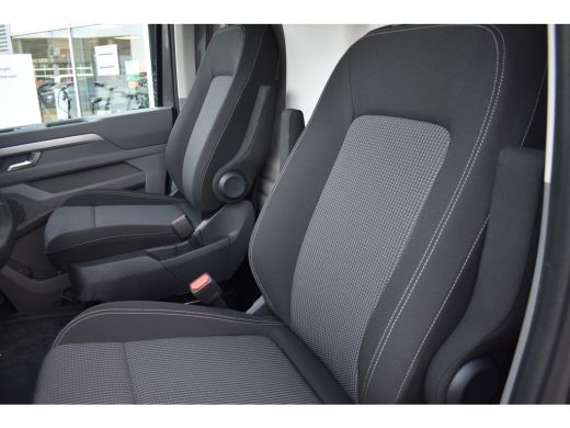Volkswagen Transporter 2.0 TDI L2H1 DSG-8 30 Style | NIEUWE TYPE | TREKHAAK | CAMERA | NAVIGATIE ActivLease financial lease