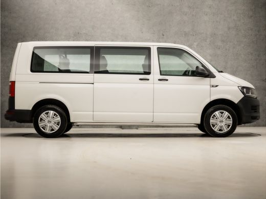 Volkswagen Transporter Kombi 2.0 TDI L2H1 8 Persoons (APPLE CARPLAY, NAVIGATIE, BLUETOOTH, AIRCO, ELEK PAKKET, ARMSTEUN, SPORT... ActivLease financial lease