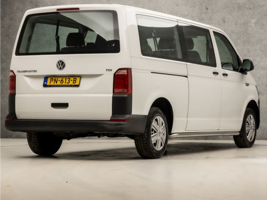 Volkswagen Transporter Kombi 2.0 TDI L2H1 8 Persoons (APPLE CARPLAY, NAVIGATIE, BLUETOOTH, AIRCO, ELEK PAKKET, ARMSTEUN, SPORT... ActivLease financial lease