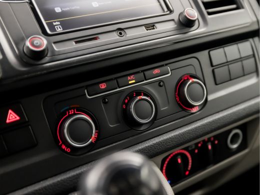 Volkswagen Transporter Kombi 2.0 TDI L2H1 8 Persoons (APPLE CARPLAY, NAVIGATIE, BLUETOOTH, AIRCO, ELEK PAKKET, ARMSTEUN, SPORT... ActivLease financial lease