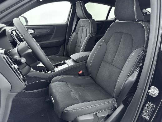 Volvo  C40 Single Motor Extended Range Plus 82 kWh | Trekhaak | Getint glas | Stoel + Stuurverwarming | PDC ... ActivLease financial lease