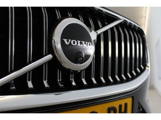 Volvo  XC60 Volvo T8 455PK Long Range Plus | Trekhaak | 360º view | Adapt LED | All Season | Panoramadak ActivLease financial lease