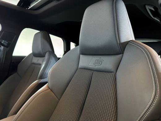 Audi A3 Sportback 45 245pk TFSI e S edition Competition / Stoelverwarming voorin / Adaptive cruise contro... ActivLease financial lease