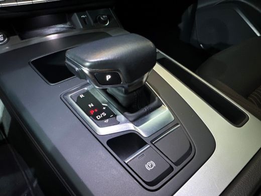 Audi Q5 50 299pk TFSI e / Assistentiepakket Tour / Adaptive cruise control / Achterklep elekt. open+sluit... ActivLease financial lease